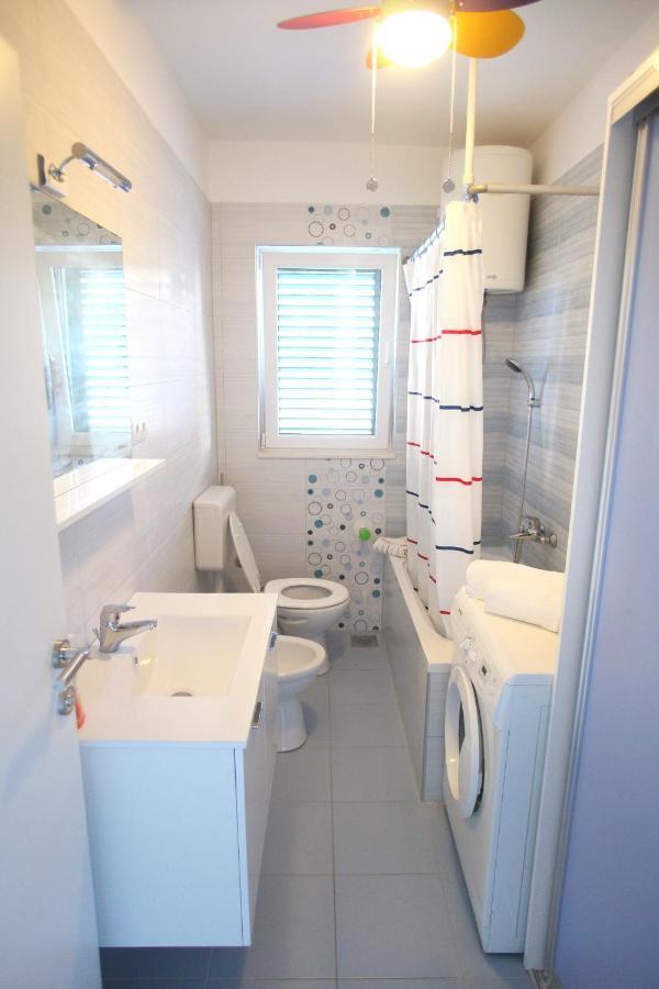 Apartments Nakir Slatine Room photo